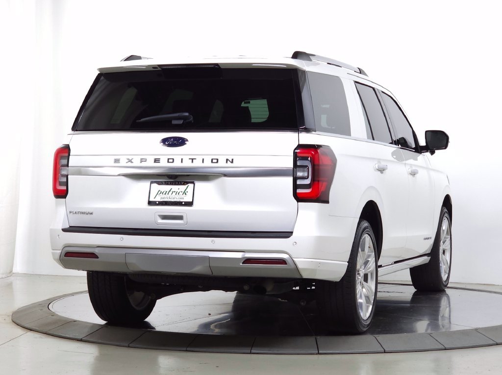 Used 2024 White Ford Platinum image 10