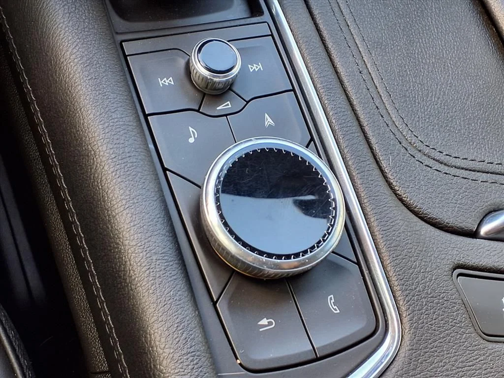 2021 Cadillac XT5 Sport - Photo 16