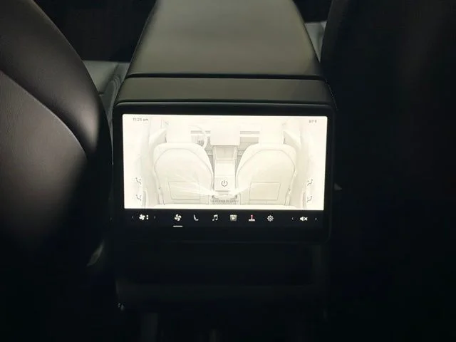 Used 2025 Stealth Gray Tesla  image 18
