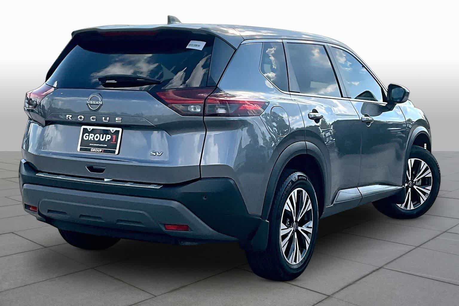 Used 2023 Gun Metallic Nissan SV image 13