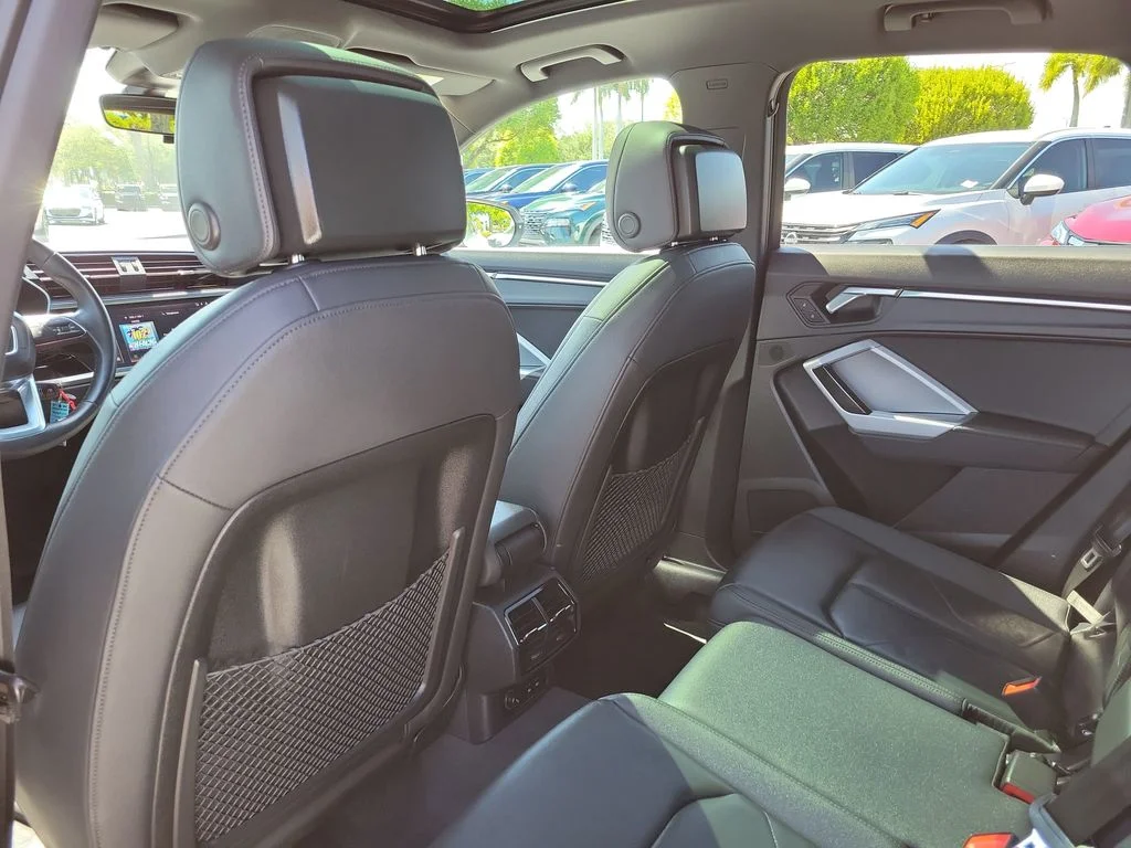 Used 2025  Audi Premium image 11