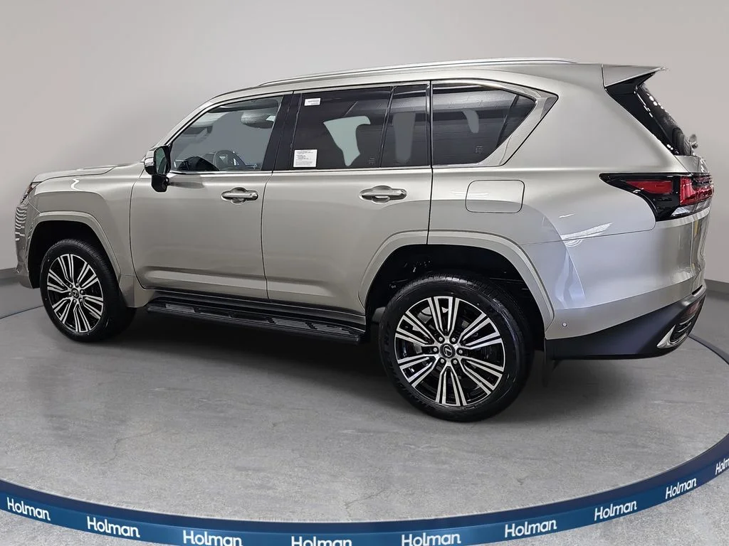 New 2026 Atomic Silver Lexus LUXURY image 8