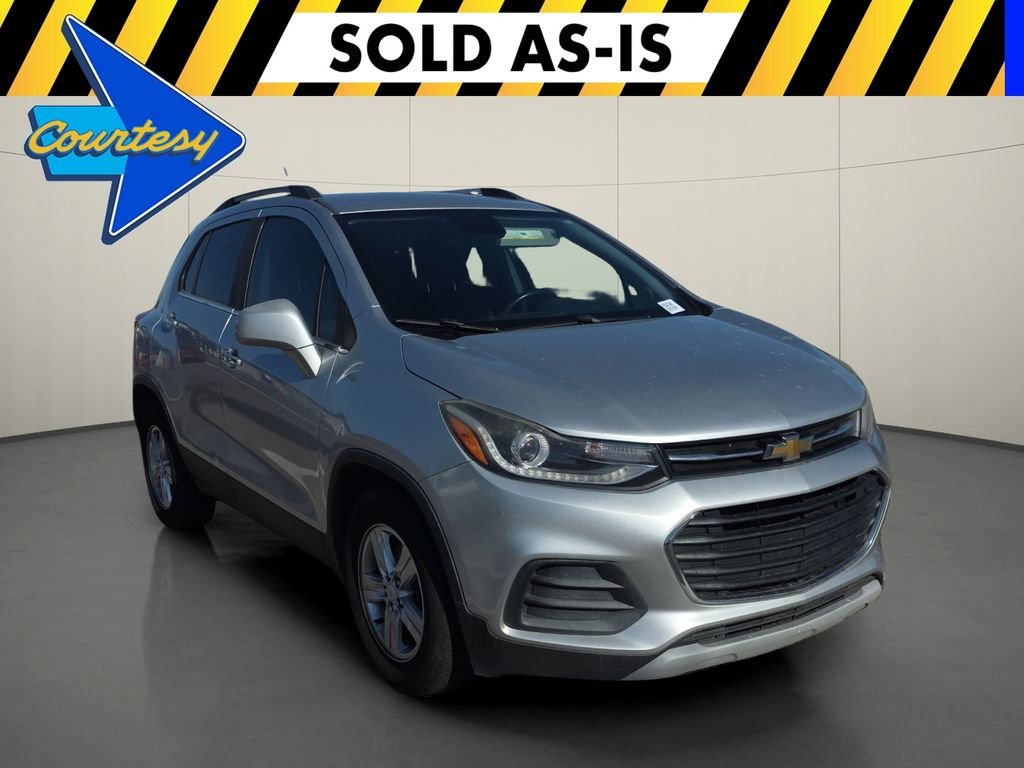 Used 2018 Silver Chevrolet LT image 1