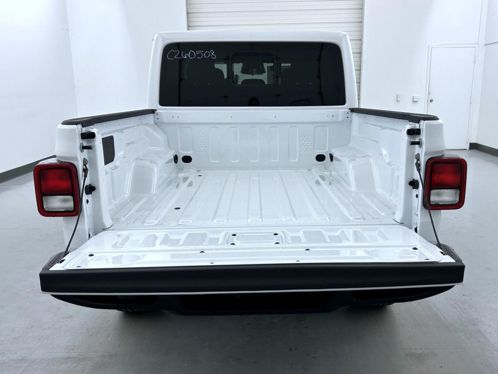New 2026 Bright White Clearcoat Jeep Sport S image 21