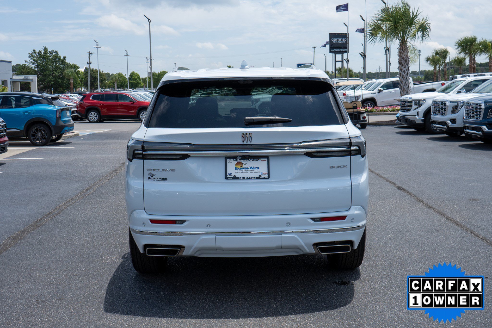 Certified Used 2026 Iridescent White Tricoat Buick Avenir image 4