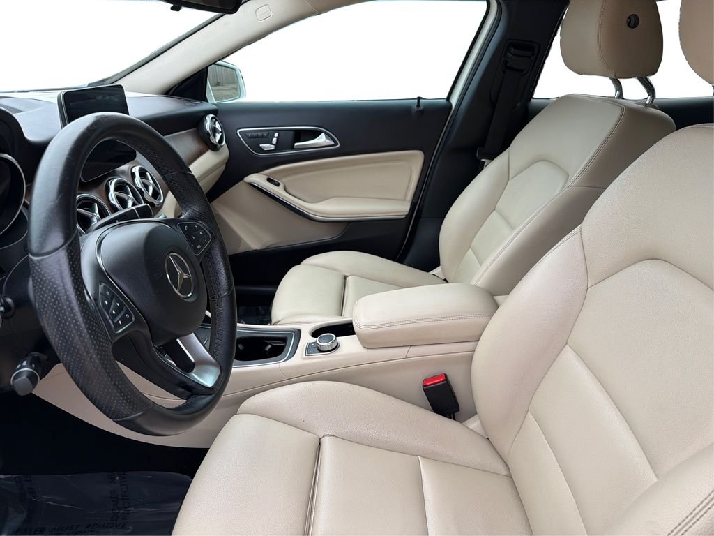 Used 2018 Cirrus White Mercedes-Benz 250 image 10