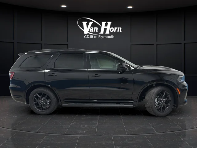 New 2026 Diamond Black Clear-Coat Exterior Paint Dodge GT HEMI V8 image 8
