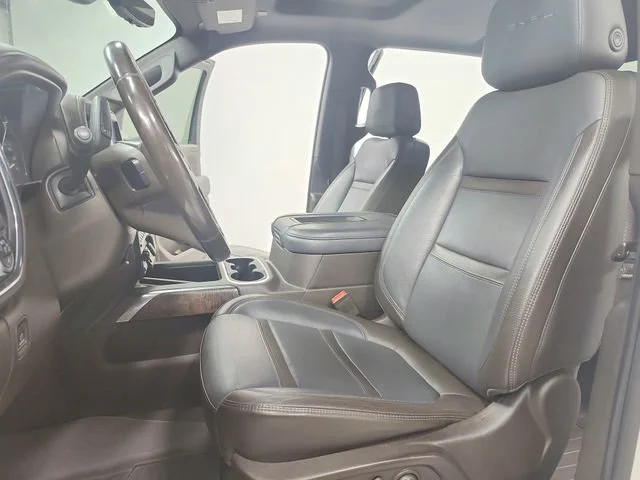 Used 2019 WHITE FROST TRICOAT GMC Denali image 19
