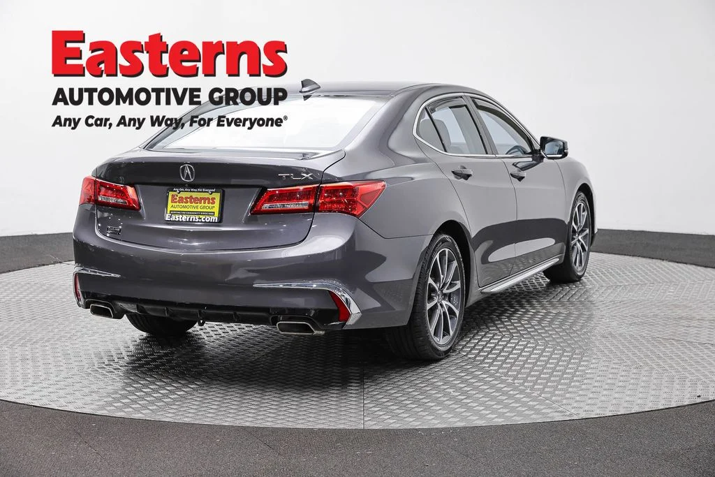 Used 2018 Gray Acura 3.5L V6 image 5