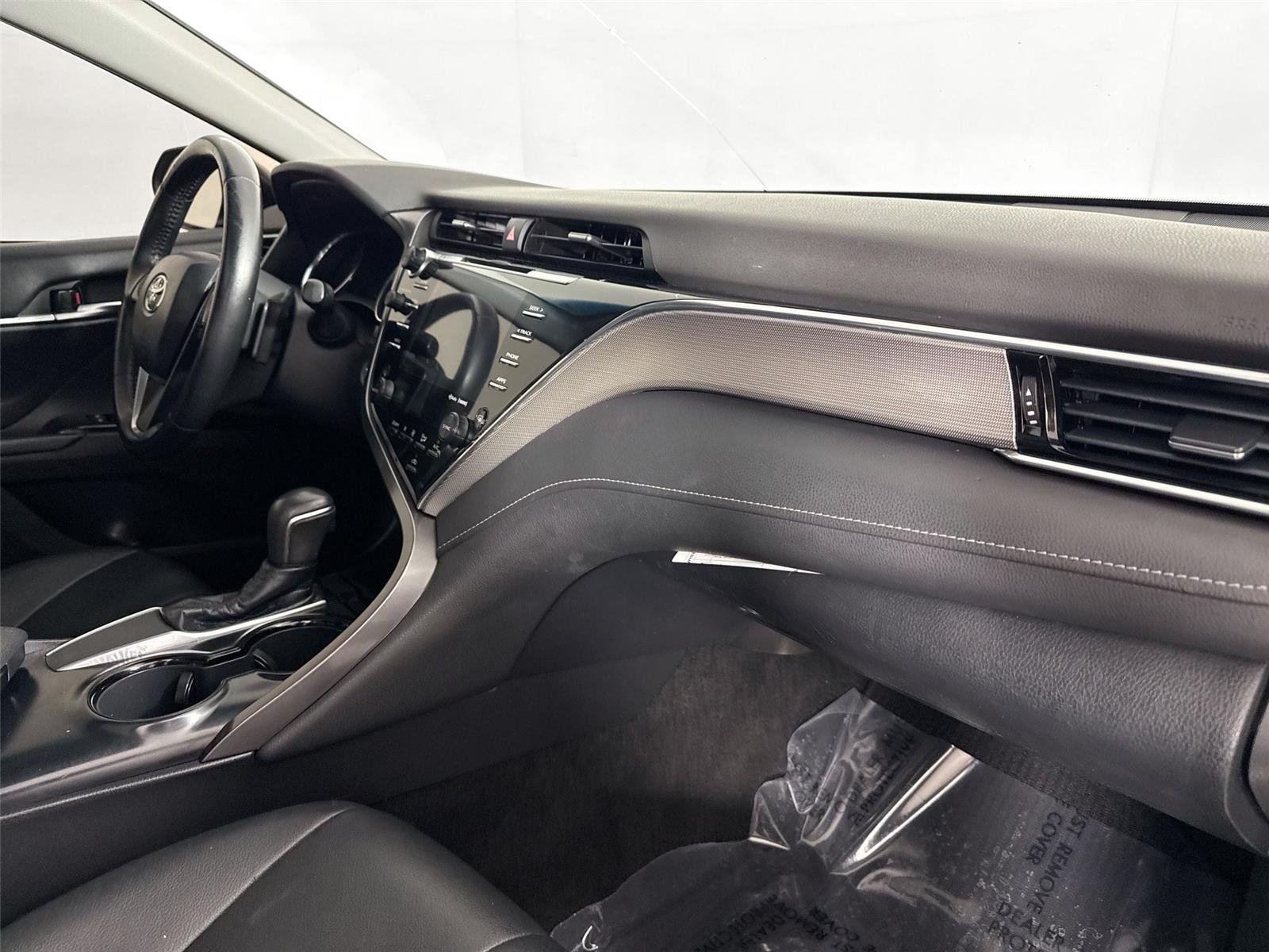 Used 2018 Galactic Aqua Mica Toyota SE image 40