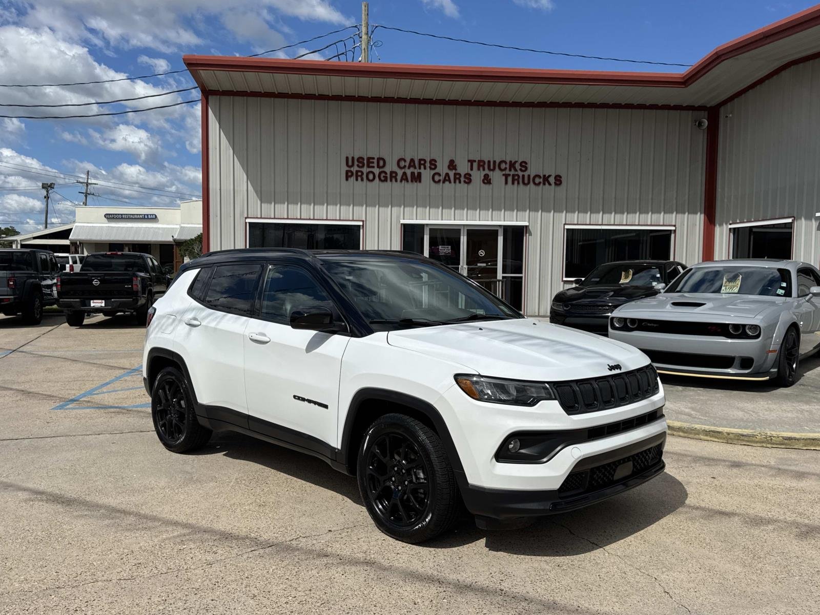 Used 2022 Bright White Clearcoat Jeep Altitude image 1
