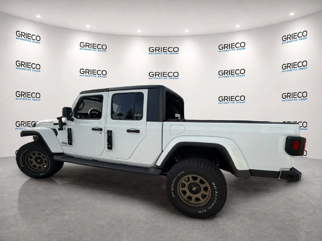 Used 2022 White Jeep Overland image 5