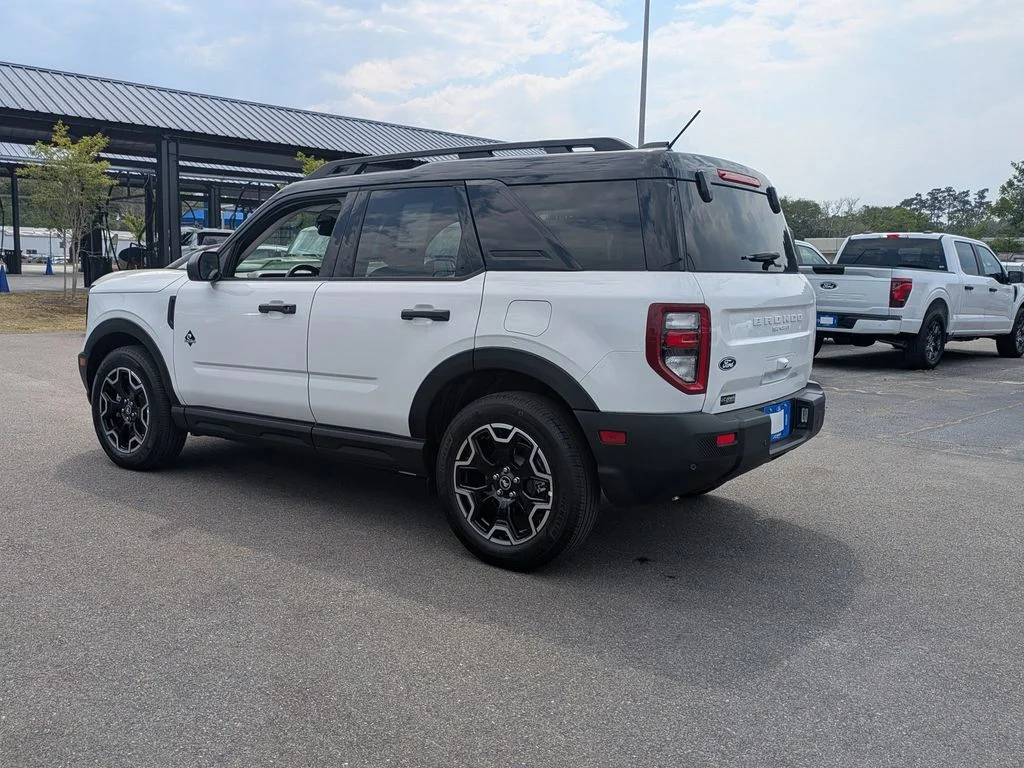New 2026 Oxford White Ford Outer Banks image 6