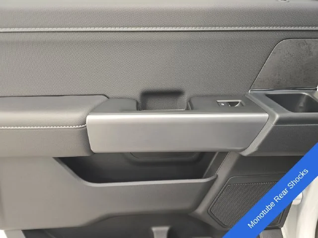 New 2026 Oxford White Ford XLT image 22