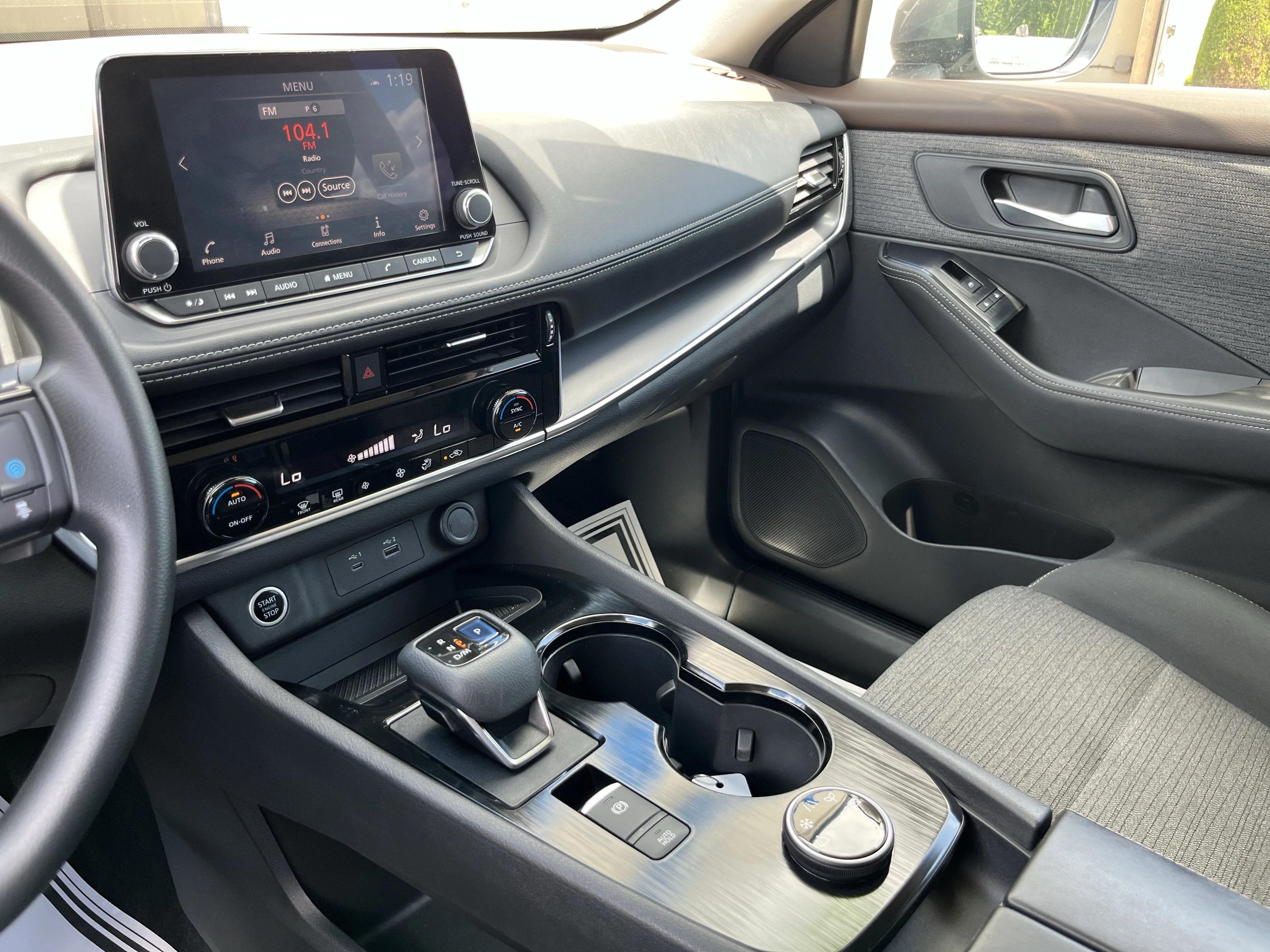 Used 2021 Gun Metallic Nissan SV image 28