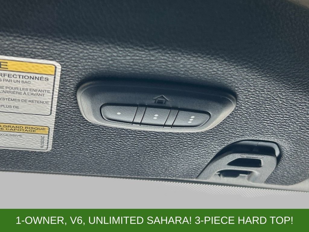 Used 2018 White Jeep Unlimited Sahara image 31
