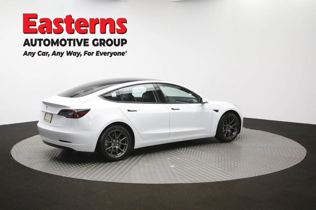 Used 2018 White Tesla Long Range image 37