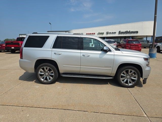 Used 2017 Silver Ice Metallic Chevrolet Premier image 8