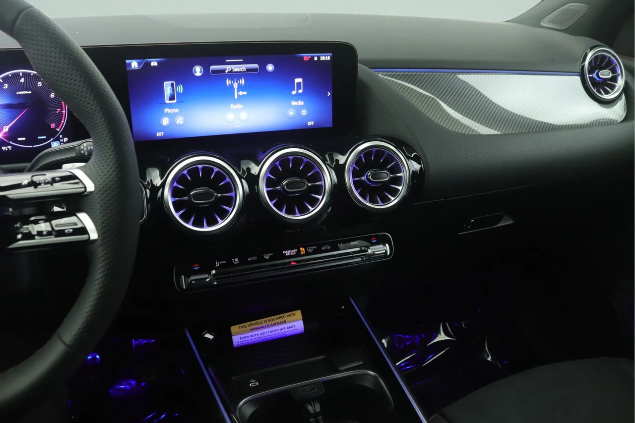 New 2026 Night Black Mercedes-Benz GLA 250 image 5