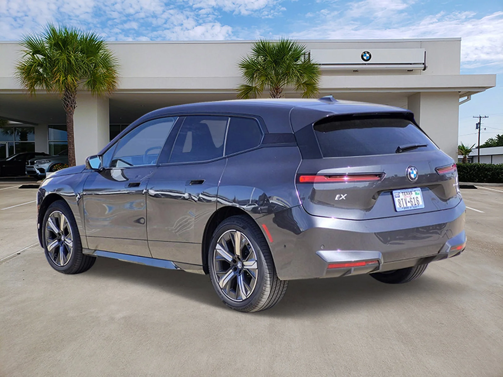 Used 2026 Dark Graphite Metallic BMW xDrive45 image 6