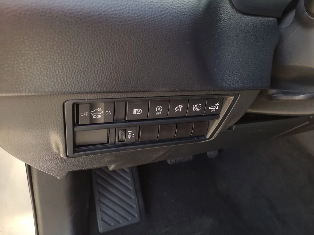 Used 2023 Silver Toyota SR5 image 23