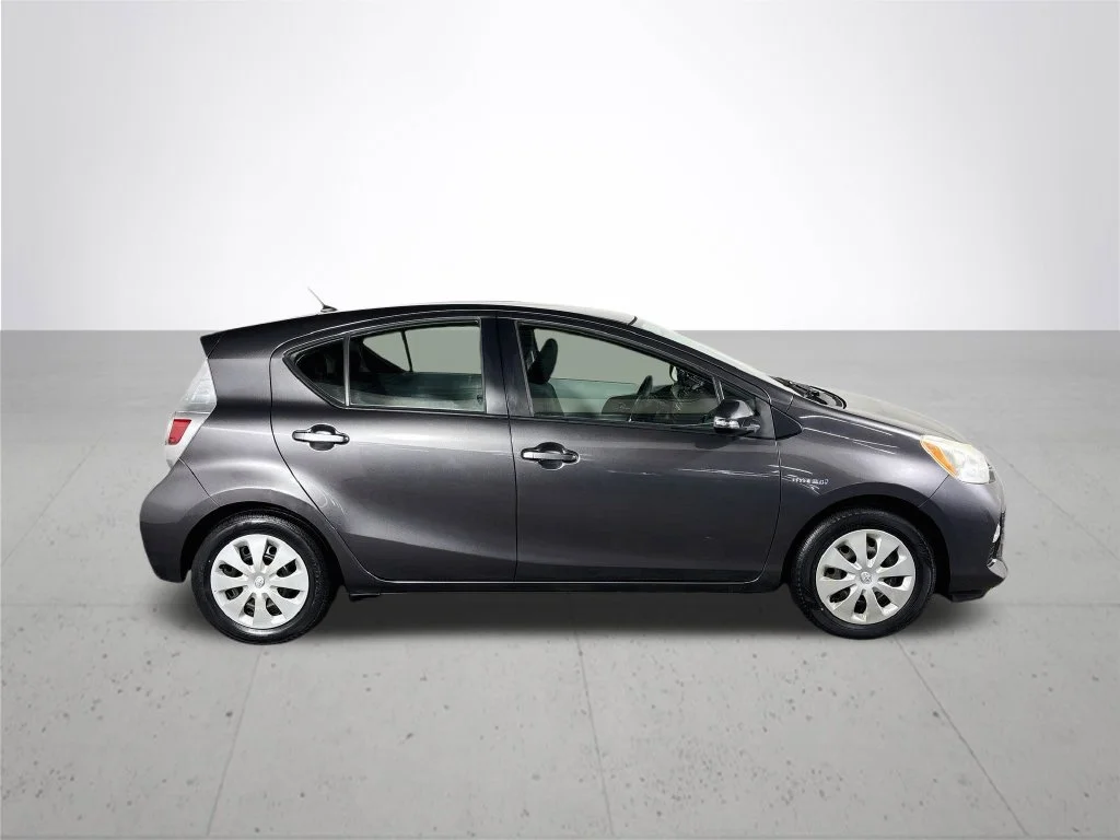 Used 2013 Gray Toyota Two image 5