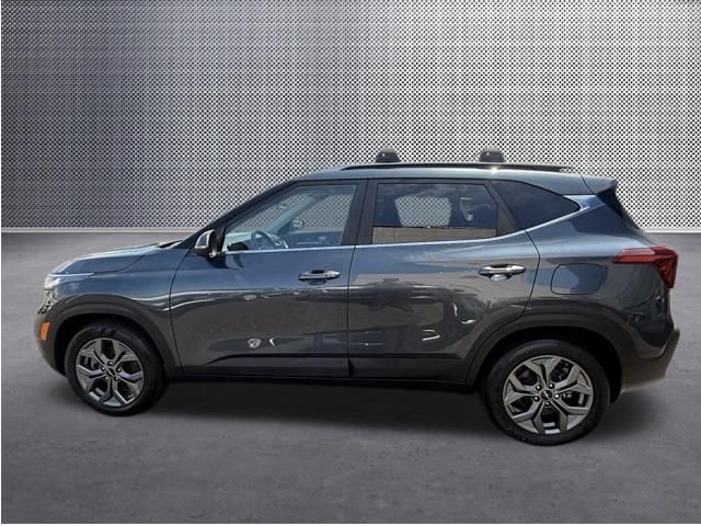 Used 2024 Gray Kia S image 4