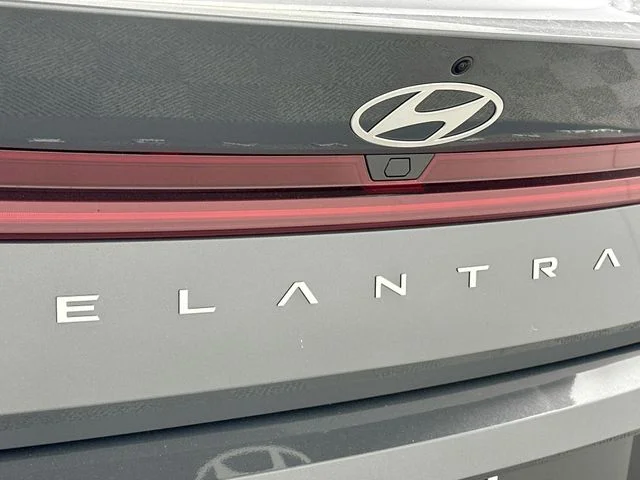 New 2026 Hyundai ELANTRA Limited