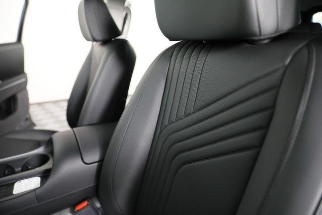 New 2026 Black Hyundai SEL 8P image 52