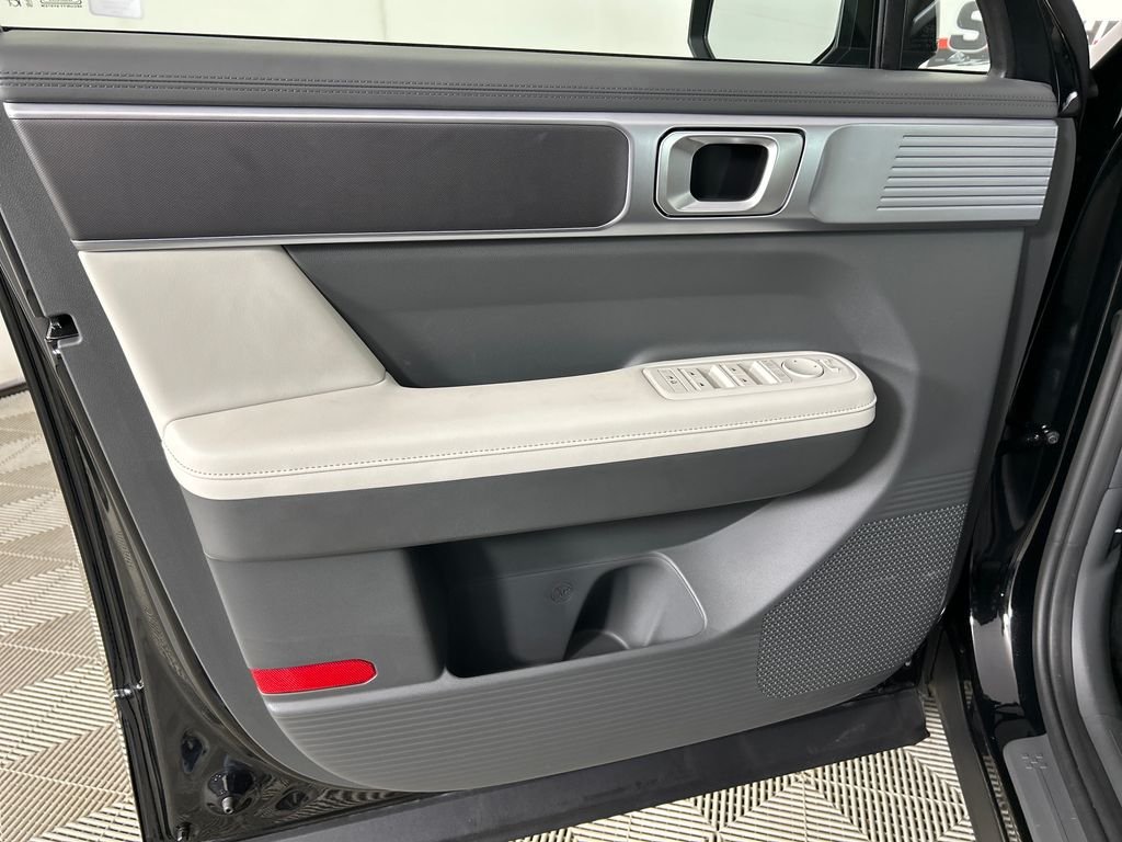 Certified Used 2026 Black Hyundai SEL image 11