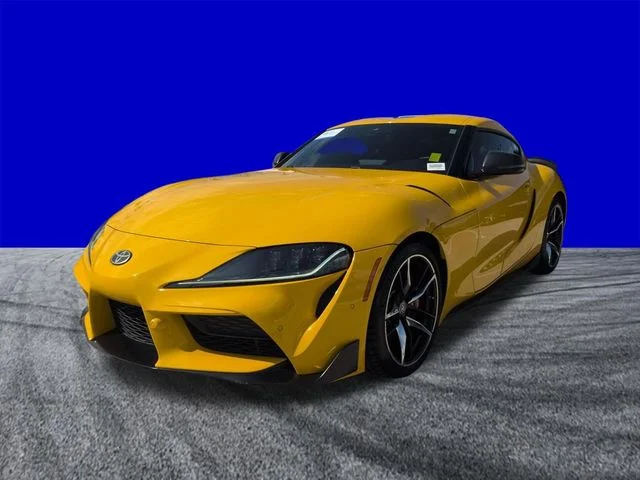 Used 2021 Yellow Toyota 3.0 image 8