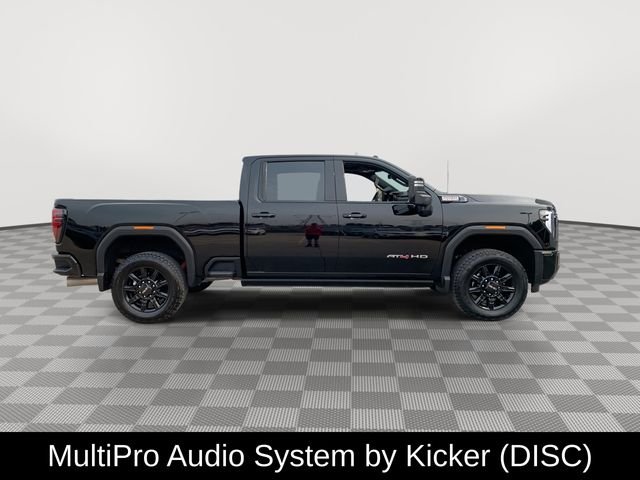 Used 2024  GMC AT4 image 11