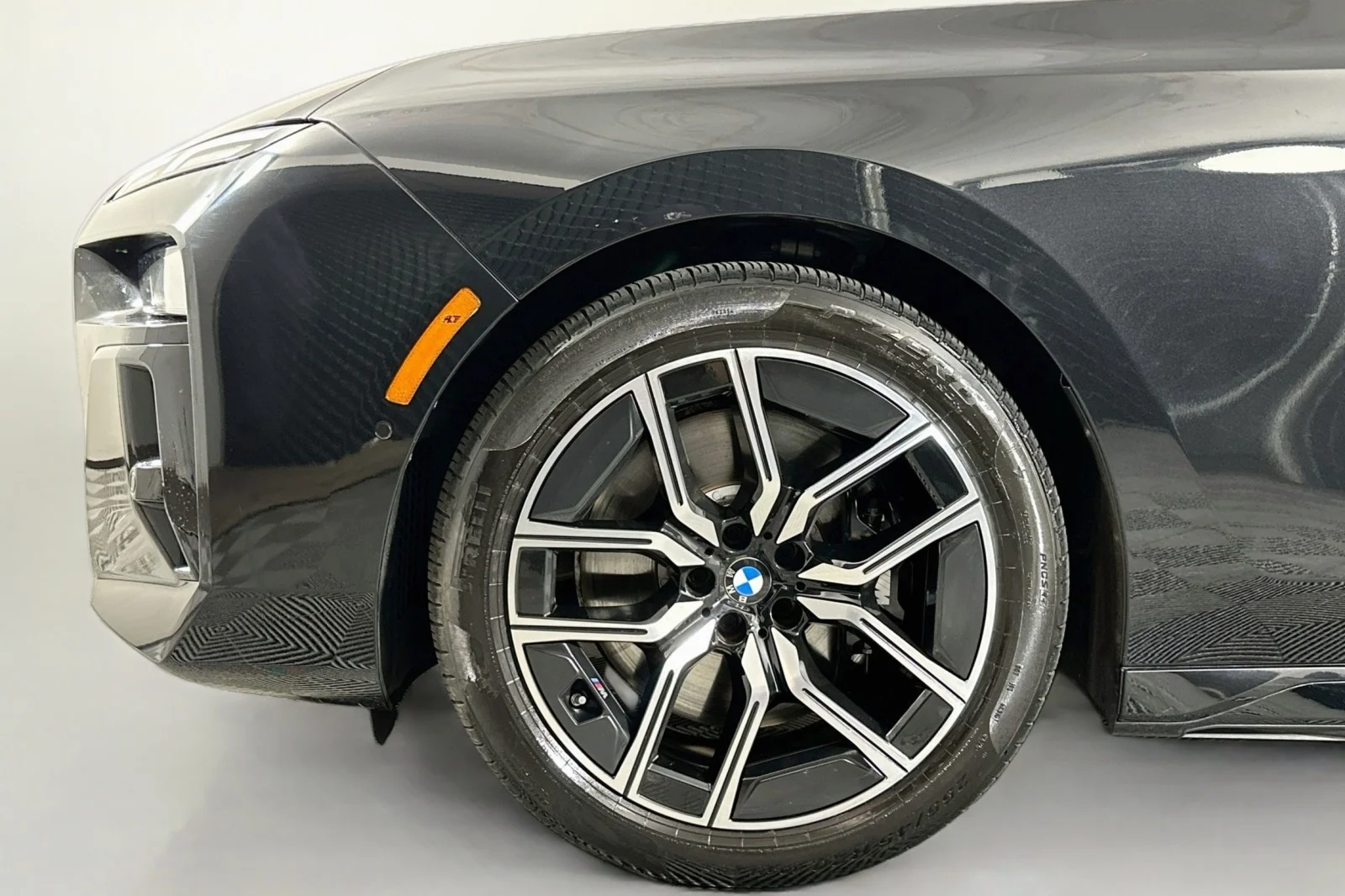 Used 2026 Black Sapphire Metallic BMW 740i xDrive image 12