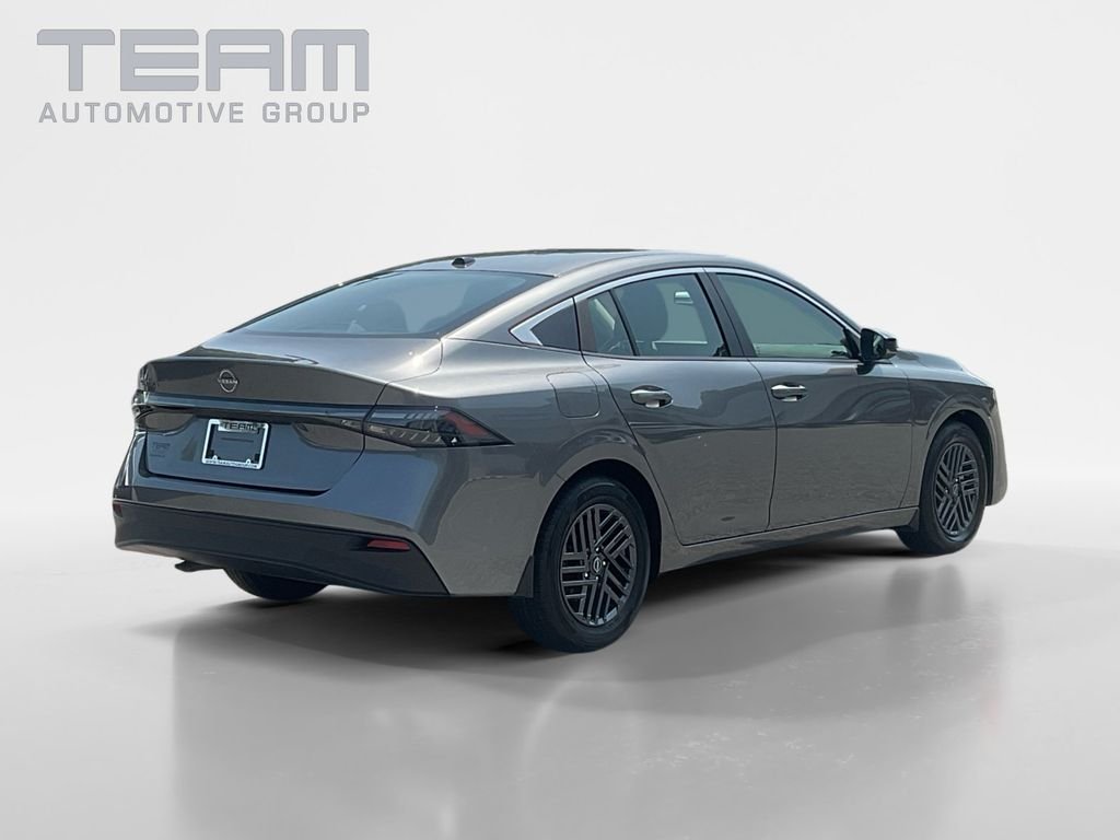 Used 2026 Gray Nissan SV image 7