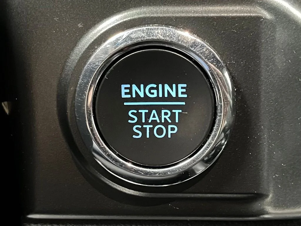 Used 2024 White Ford XLT image 33