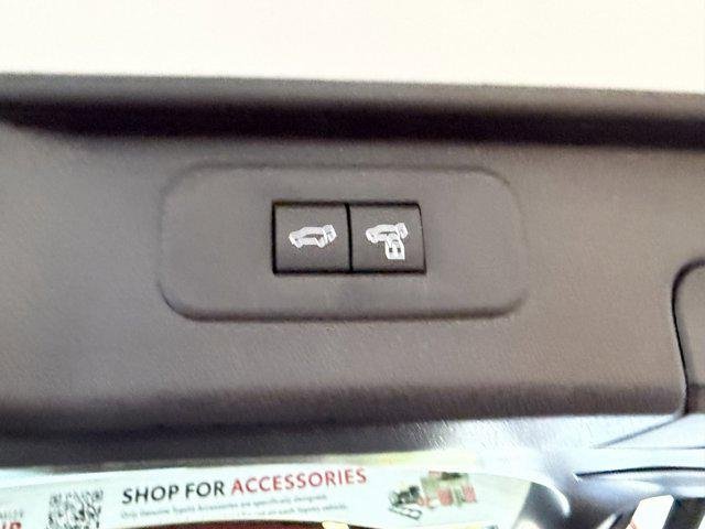 Certified Used 2026 WIND CHILL PEARL Toyota  image 58