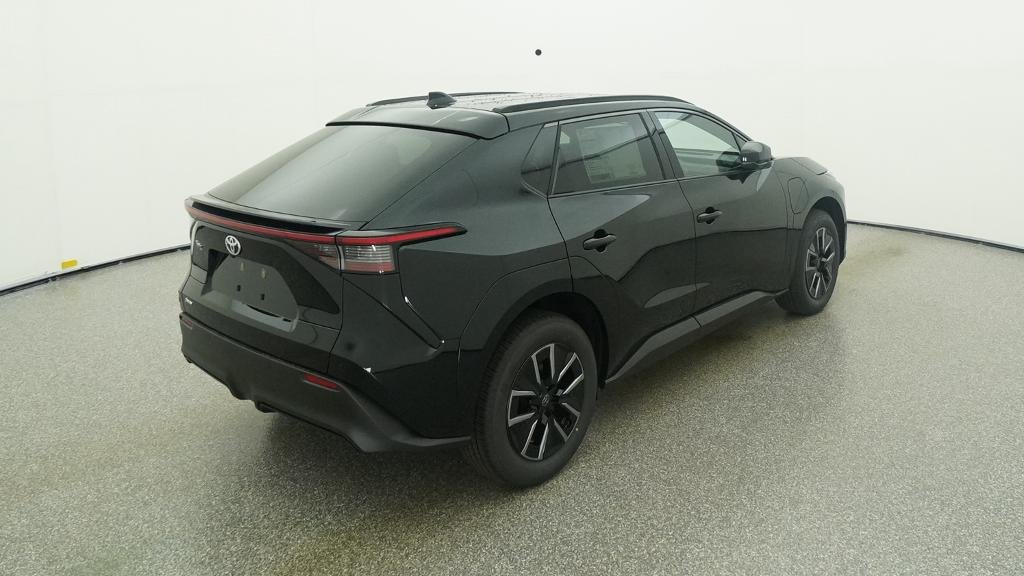 New 2026 Midnight Black Metallic Toyota XLE image 18