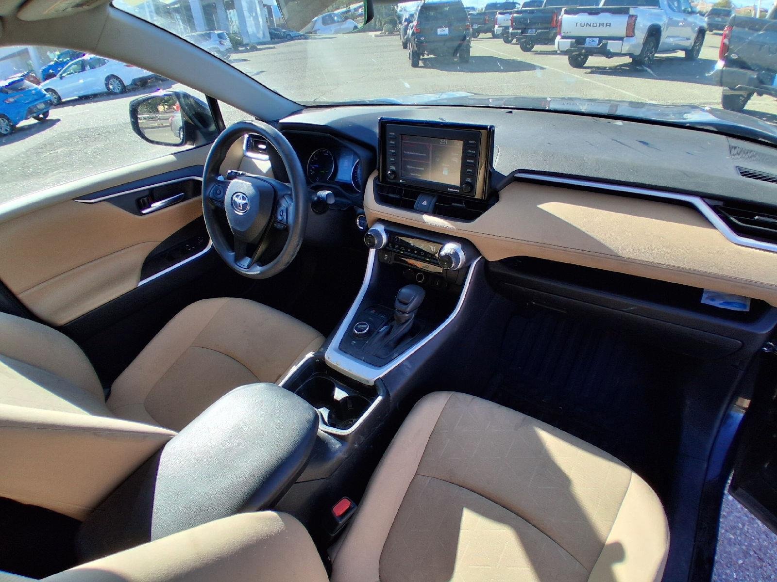 Used 2021 Midnight Black Metallic Toyota XLE image 28