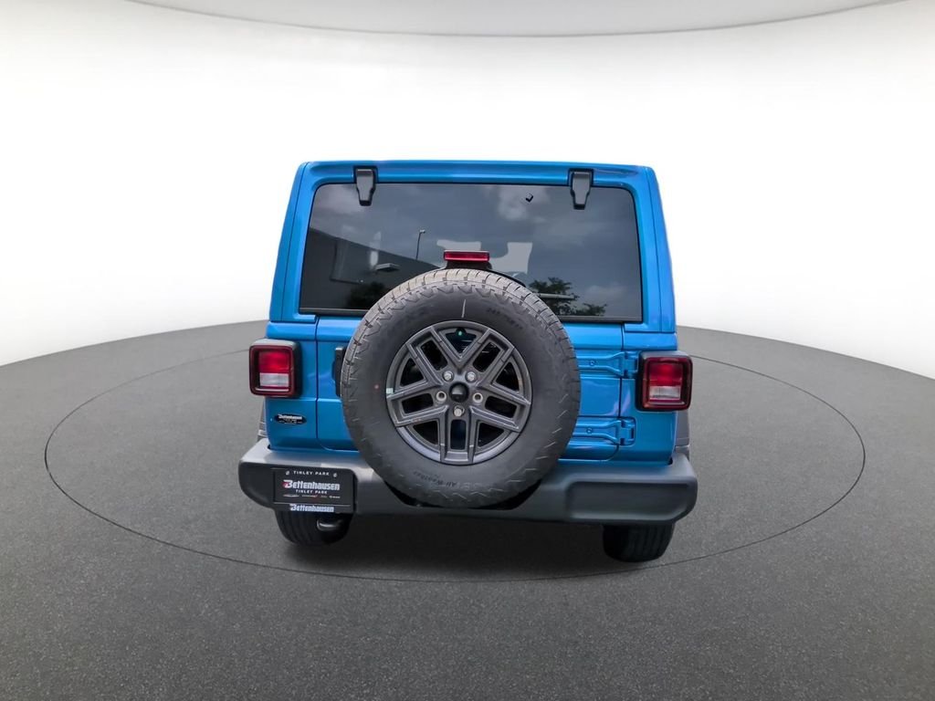 New 2026 Hydro Blue Pearl-Coat Exterior Paint Jeep Sport S image 6