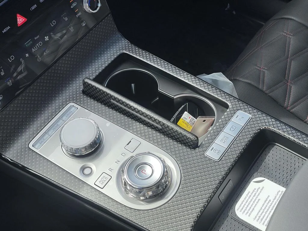 New 2026 White Genesis 3.5T image 17