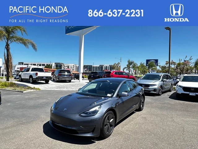 2023 Tesla Model 3 Base