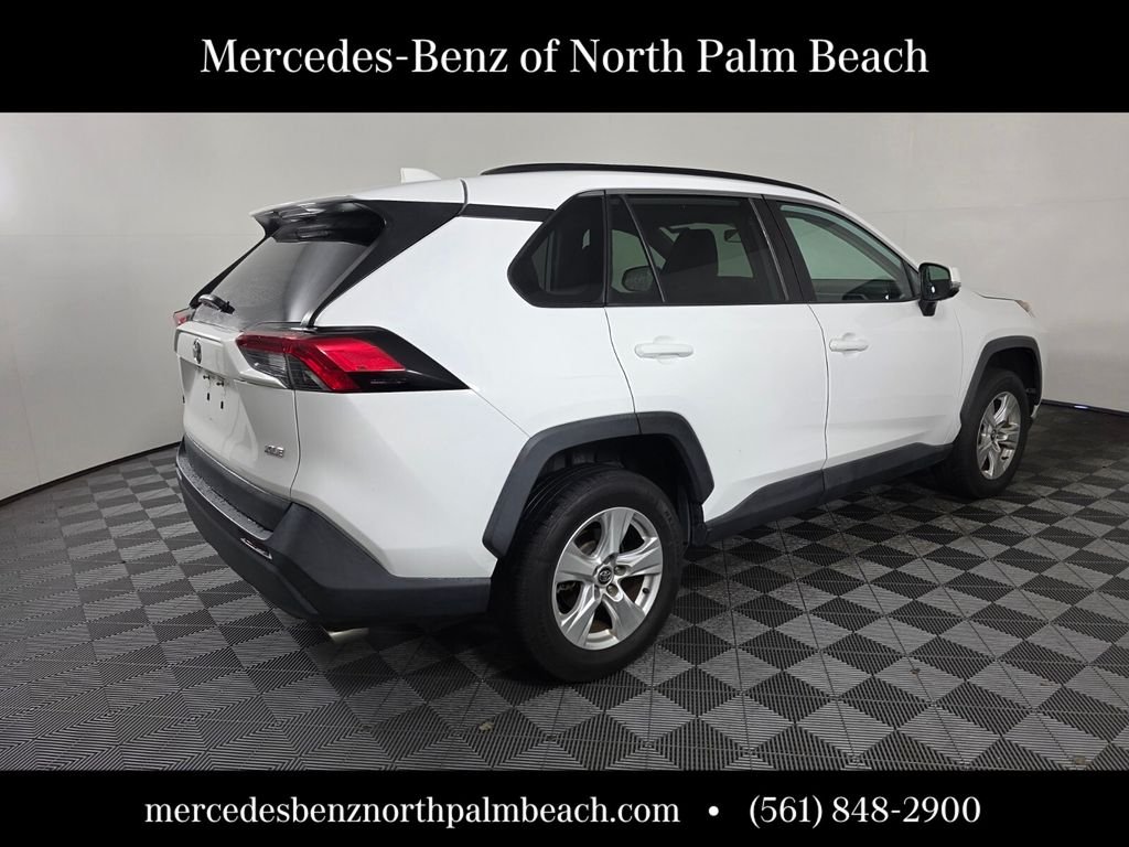 Used 2021 White Toyota XLE image 6