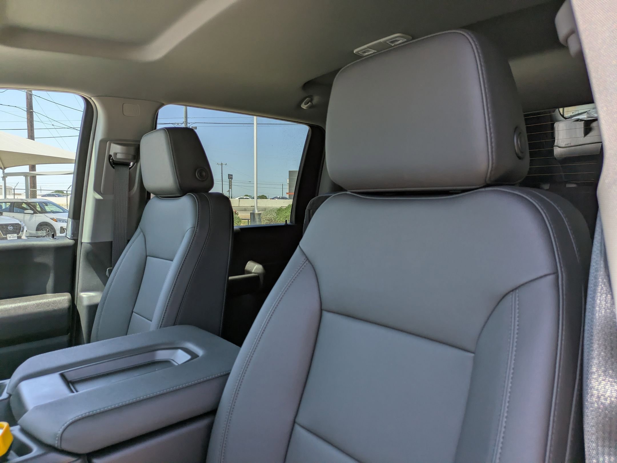 2025 GMC Sierra 3500HD Pro - Photo 17