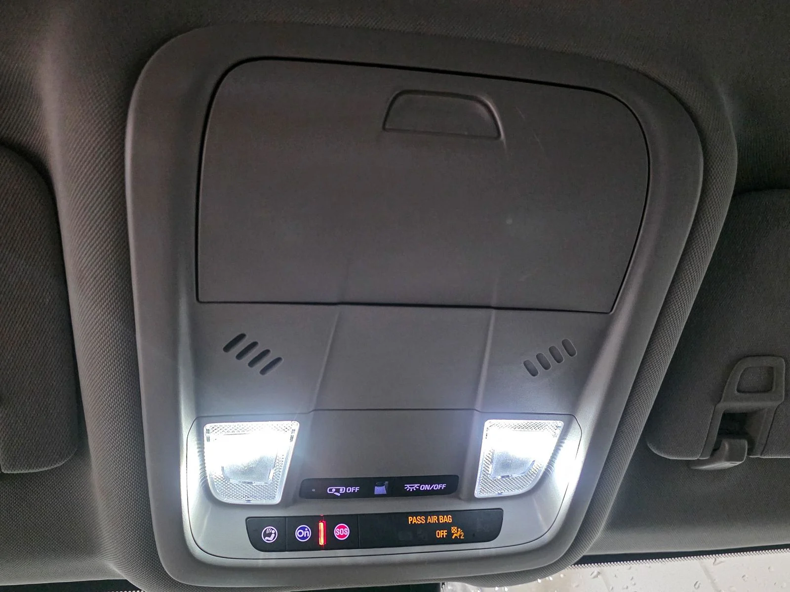 Used 2024 Black GMC SLE image 30