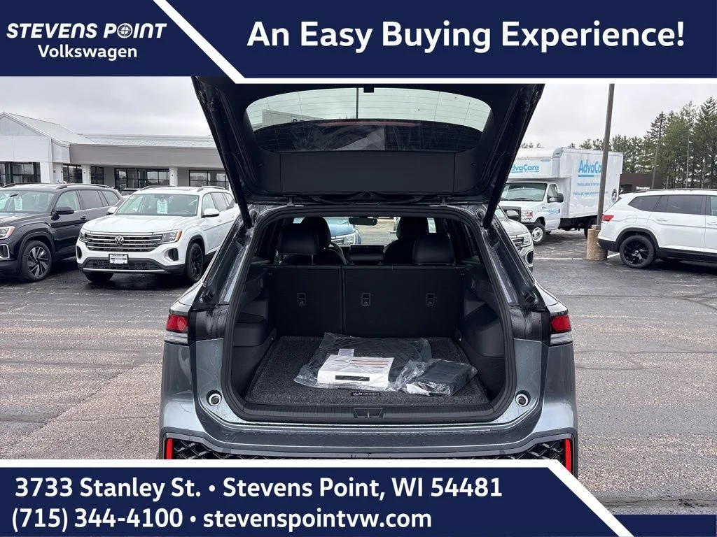 New 2026 Platinum Gray Metallic Volkswagen 2.0T SE R-Line Black image 25