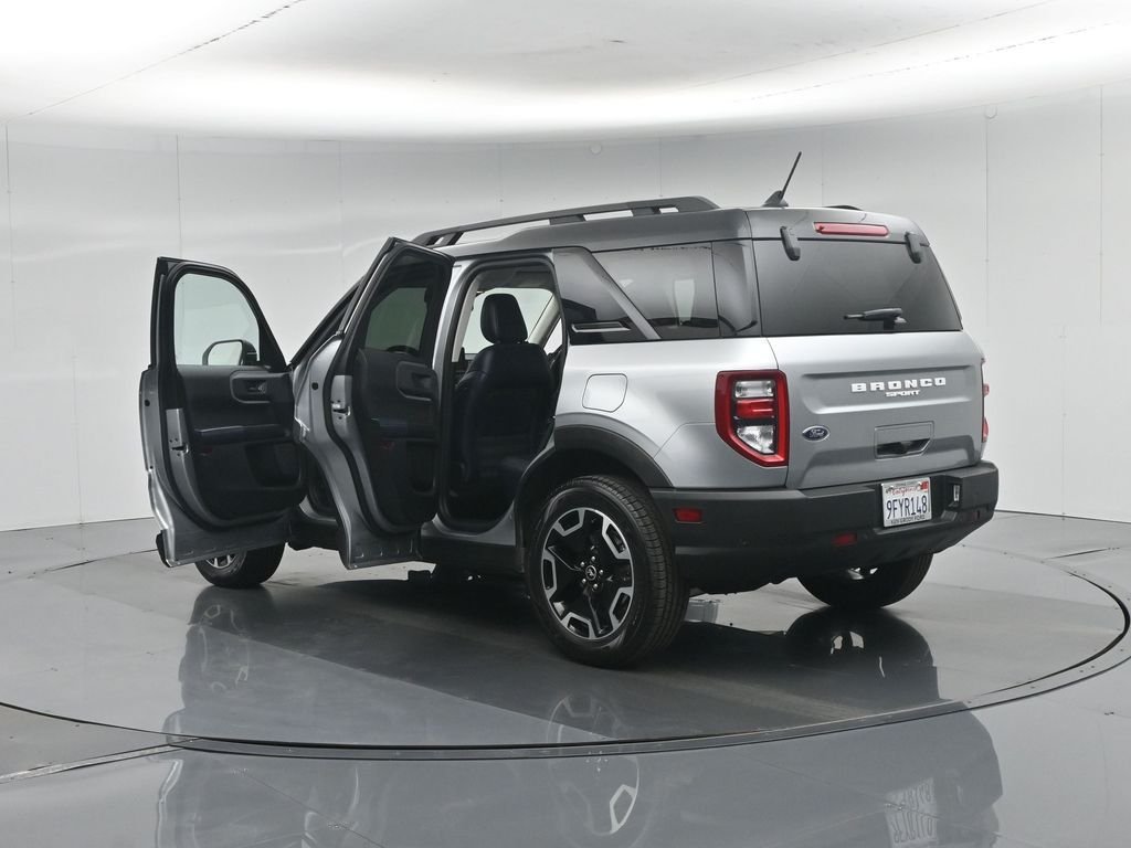 Certified Used 2022 Silver Ford Outer Banks image 38