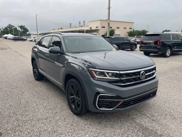 2021 Volkswagen Atlas Cross Sport 3.6L V6 SE w/Tech R-Line's photo