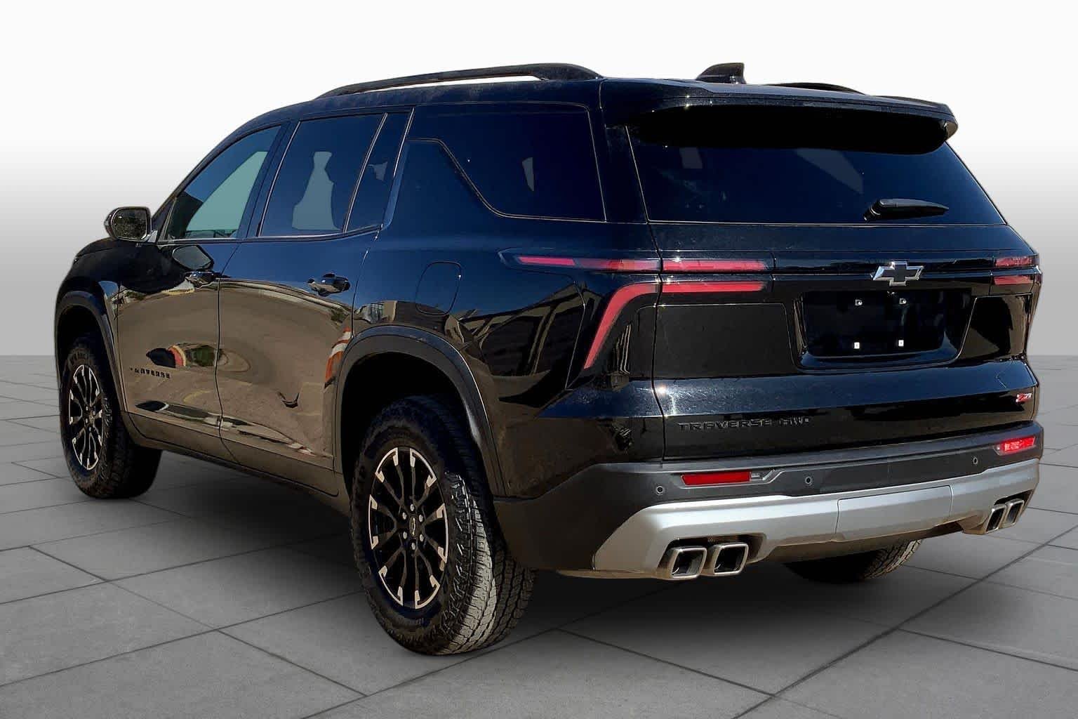 2024 Chevrolet Traverse Z71 - Photo 12