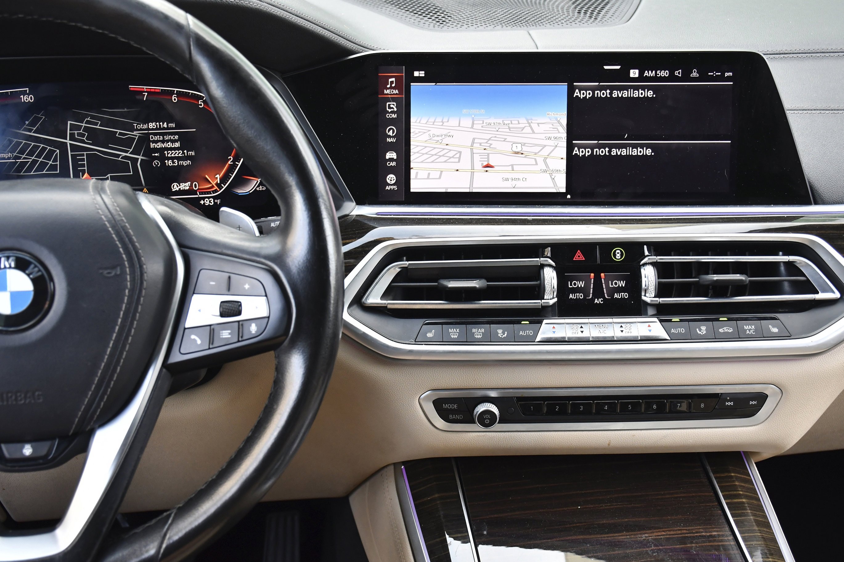 Used 2019 Phytonic Blue Metallic BMW xDrive40i image 11