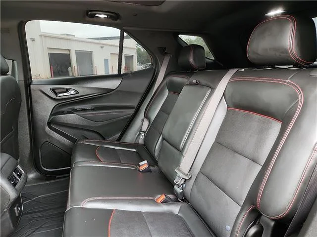 Used 2022 Black Chevrolet RS All-wheel Drive image 10